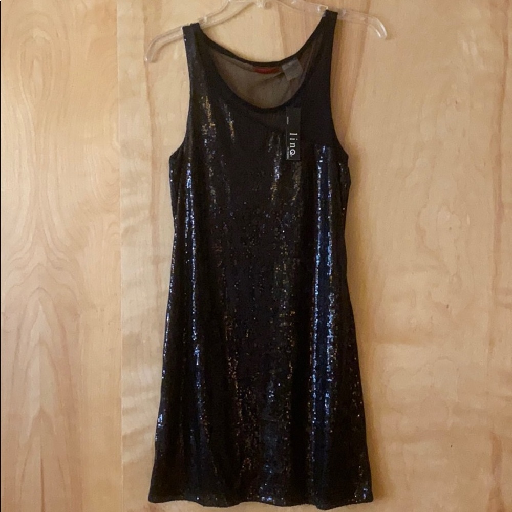 NEW WITH TAGS! LINQ Black Sequin Dress